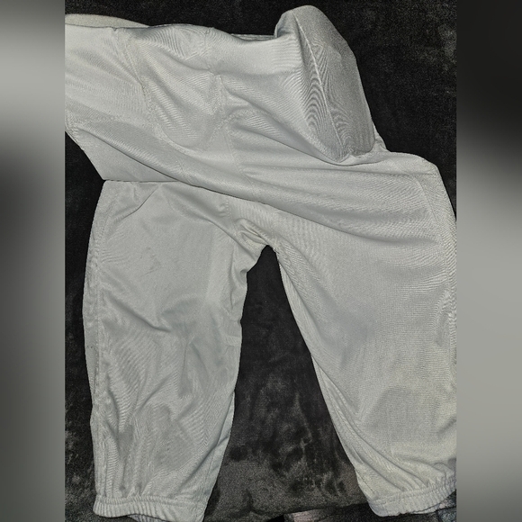 Nike dri-fit padded football pants Size XL. - Picture 5 of 8